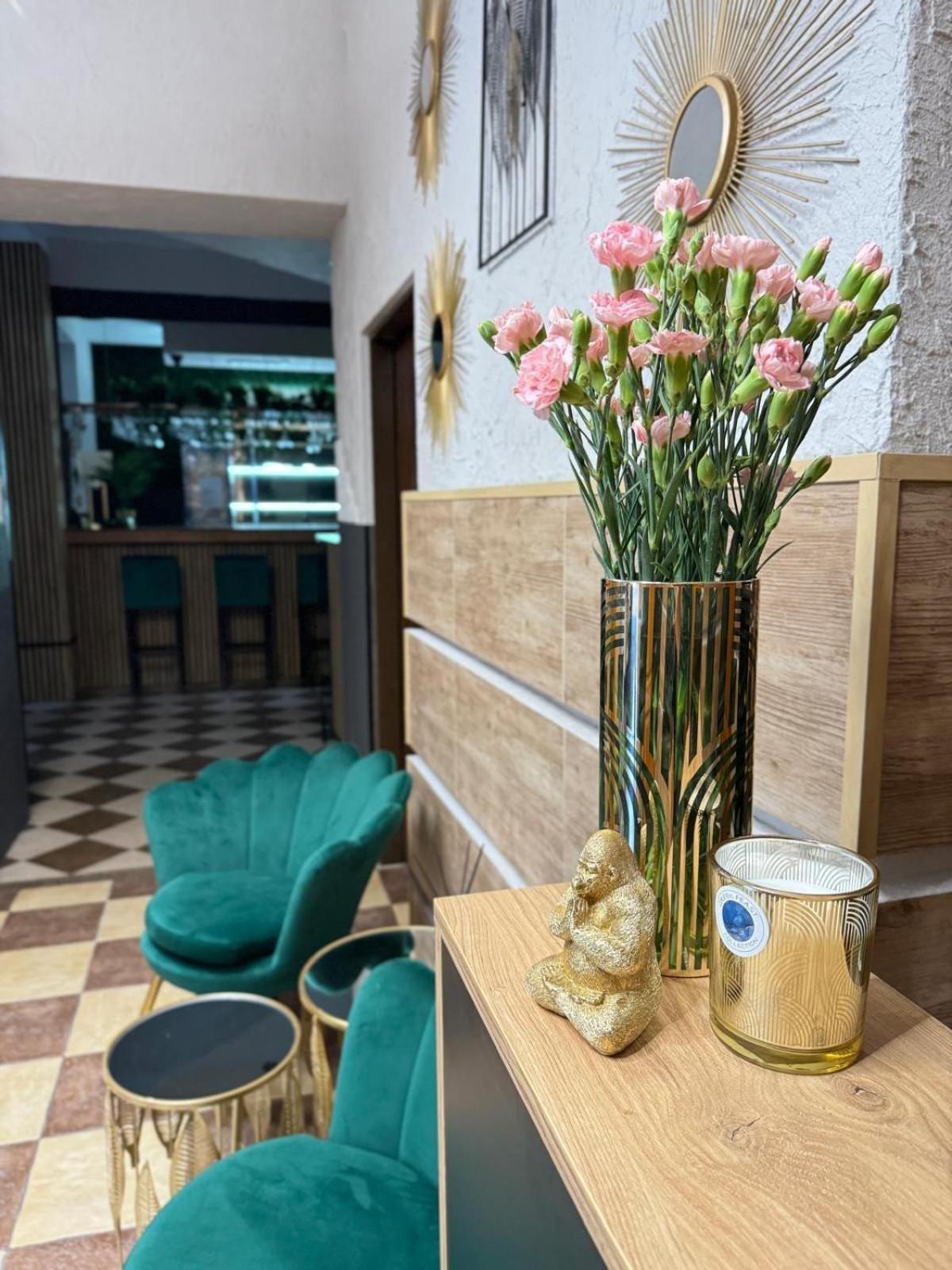 Hotel Kamienica à Sulęcin Extérieur photo